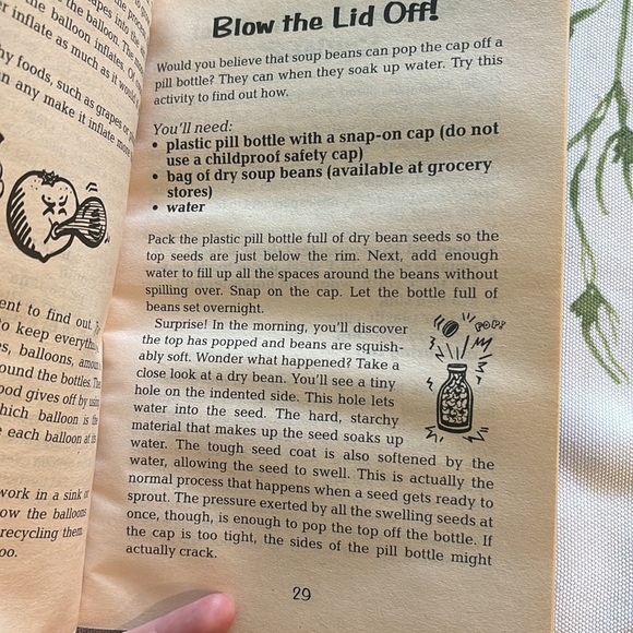 Vintage Icky Squishy Science Book - Picture 6 of 7